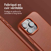 Accezz Coque arrière en cuir avec MagSafe Apple iPhone 16 Pro Max - Sienna Brown