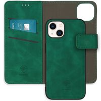 imoshion Etui de téléphone de type portefeuille 2-en-1 iPhone 13 - Vert foncé