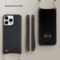 Selencia Coque arrière avec cordon et porte-cartes Nova iPhone 15 Pro Max - Noir