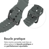imoshion Bracelet Wave en silicone Samsung Galaxy Watch 4 / 5 / 6 / 7 / FE (20 mm) - Gris foncé