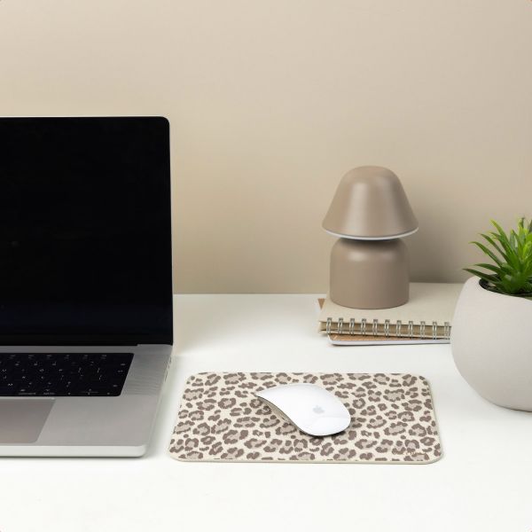 Selencia Sabi Tapis de Souris en Similicuir imprimé panthère - 20 x 24 cm - Soft Ivory