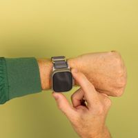 imoshion Bracelet en nylon Alpine Apple Watch Series 1 t/m 11 / SE / Ultra (44/45/46/49 mm) - Bleu