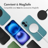 imoshion Coque Couleur avec MagSafe iPhone 16 - Smoke Green