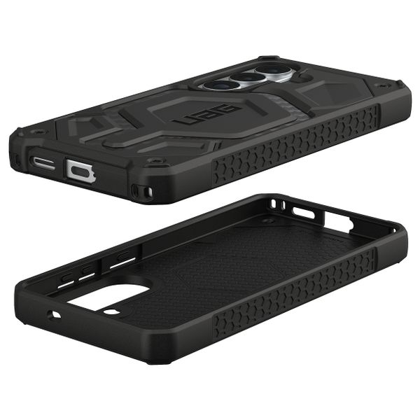 UAG Coque arrière Monarch Pro Samsung Galaxy S26 - Carbon Fiber