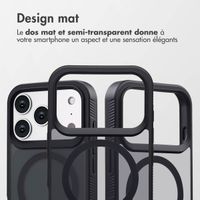 Accezz Coque Givrée Robuste avec MagSafe Apple iPhone 17 Pro - Noir