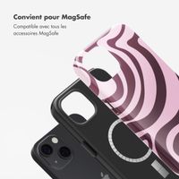 Selencia Coque arrière Vivid avec MagSafe Apple iPhone 13 - Wavy Swirl Pink Plum