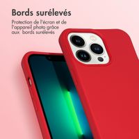 imoshion Coque de couleur avec cordon amovible iPhone 13 Pro - Rouge