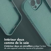 imoshion Coque Couleur avec MagSafe Apple iPhone 16 Pro - Vert foncé