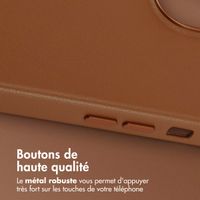 Accezz Coque arrière en cuir avec MagSafe iPhone 14 - Sienna Brown