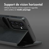 Accezz Étui de télephone portefeuille en cuir 2-en-1 avec MagSafe Samsung Galaxy S24 - Onyx Black