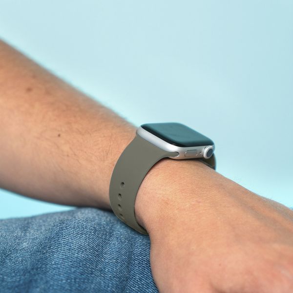 imoshion Bracelet silicone le Fitbit Versa 4 / 3 / Sense (2) - Gris foncé