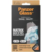 PanzerGlass ﻿Protection d'écran Matrix Recycled Ultra-Wide Fit Anti-bactérienne avec applicateur Samsung Galaxy S24 Plus