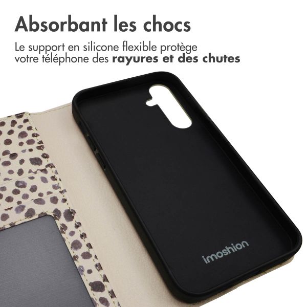 imoshion Étui de téléphone portefeuille Design Samsung Galaxy A35 - Black And White Dots