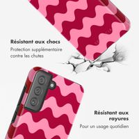 Selencia Coque arrière Vivid Samsung Galaxy S21 FE - Wave Vibes Lipstick
