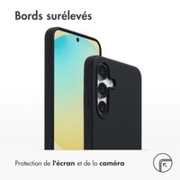 Accezz Coque Liquid Silicone avec MagSafe Samsung Galaxy S25 FE - Noir