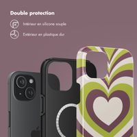 Selencia Coque arrière Vivid Tough avec MagSafe iPhone 15 - Double Hearts Plum Fern