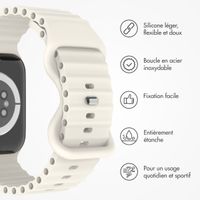 imoshion Bracelet en silicone athlétique Apple Watch Series 1 à 9 / SE (38/40/41 mm) | Series 10 (42 mm) - Lumière stellaire