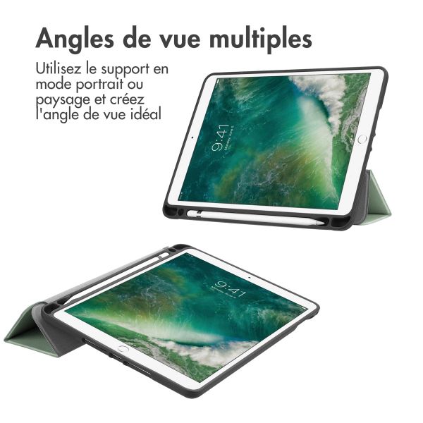 imoshion Coque tablette Trifold Apple iPad 6 (2018) 9.7 pouces / iPad 5 (2017) 9.7 pouces / Air 2 (2014)/Air 1 (2013) - Vert clair
