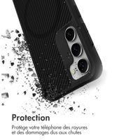 imoshion Rugged Hybrid Carbon Case avec MagSafe Samsung Galaxy S23 - Noir