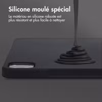 Accezz Coque Liquid Silicone avec porte-stylet Apple iPad Pro 12.9 (2022) / Pro 12.9 (2021) / Pro 12.9 (2020) - Noir
