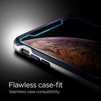 Spigen Protection d'écran en verre trempé GLAStR Fit + Applicator 2-pack Apple iPhone 11