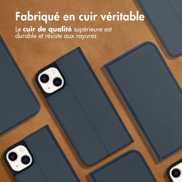 Accezz Étui de téléphone Slim Folio en cuir de qualité supérieure iPhone 14 - Bleu foncé