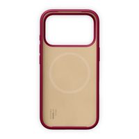 iDeal of Sweden Coque en silicone avec MagSafe Apple iPhone 17 Pro Max - Cranberry