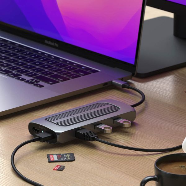 Satechi Adaptateur USB-C Multiport MX - Hub USB-C pour ordinateur portable - Gris sidéral