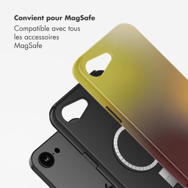 Selencia Coque arrière Vivid avec MagSafe Apple iPhone 16e - Gradient Olive Dust