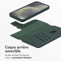 Accezz Étui de téléphone portefeuille en cuir 2-en-1 avec MagSafe Samsung Galaxy S25 - Cedar Green