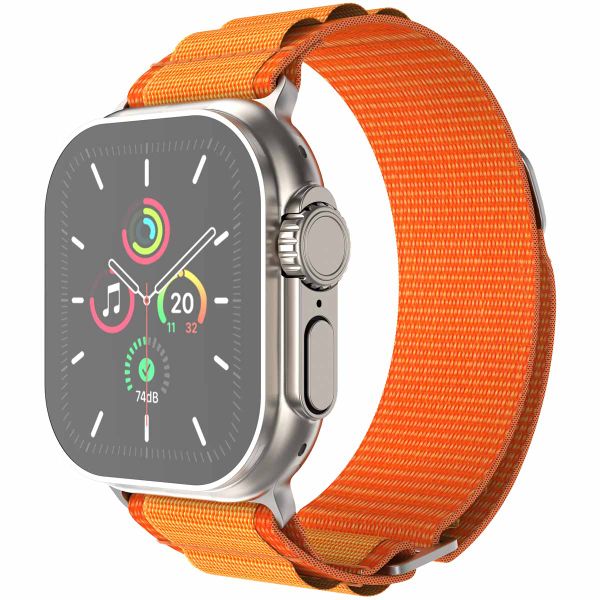 imoshion Bracelet en nylon Alpine Apple Watch Series 1 á 9 / SE (38/40/41 mm) | Series 10 (42 mm) - Orange