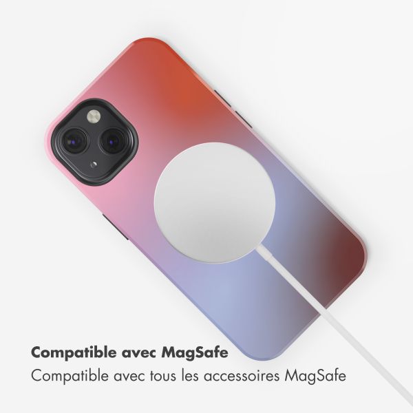 Selencia Coque arrière Vivid avec MagSafe Apple iPhone 13 - Gradient Soft Blush