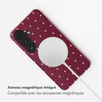 Selencia Coque arrière Vivid avec MagSafe Samsung Galaxy S26 - Happy Dots Burgundy