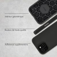 Accezz Coque Tough avec MagSafe Apple iPhone 15 - Noir
