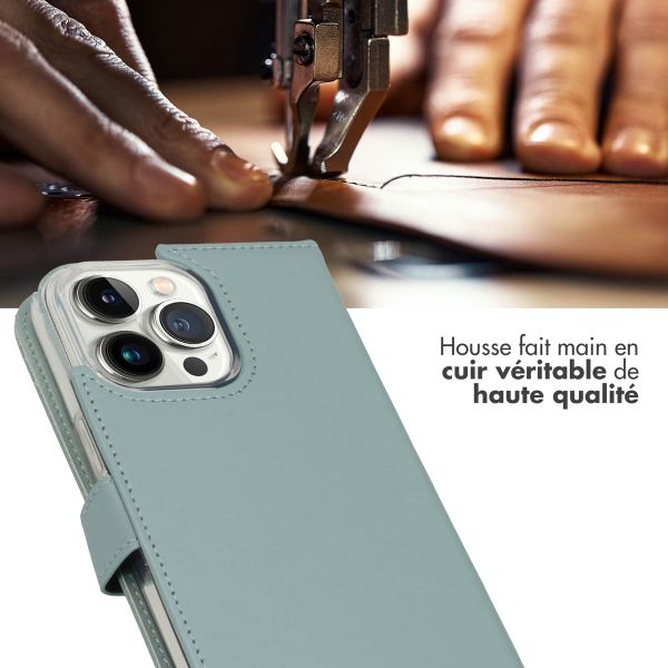 Selencia Étui portefeuille en cuir véritable Apple iPhone 14 Pro Max - Air Blue
