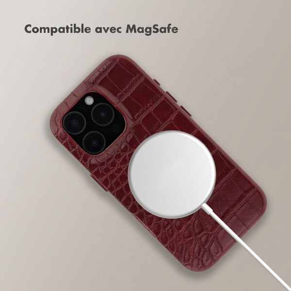 Selencia Coque arrière Croco avec MagSafe Apple iPhone 16 Pro - Burgundy