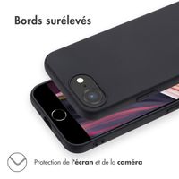 Accezz Coque Couleur iPhone SE 4 - Noir