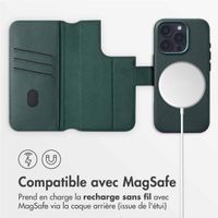 Accezz Étui de télephone portefeuille en cuir 2-en-1 avec MagSafe Apple iPhone 16 Pro Max - Cedar Green