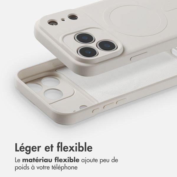 imoshion Coque Couleur avec MagSafe Apple iPhone 17 Pro Max - Beige