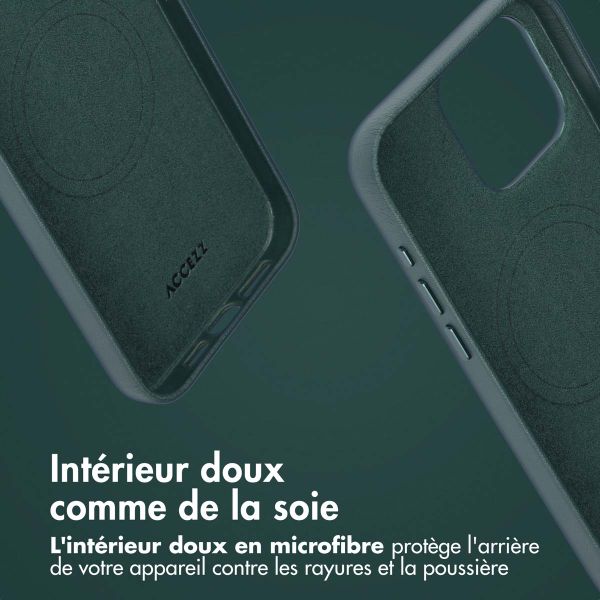 Accezz Étui de télephone portefeuille en cuir 2-en-1 avec MagSafe Apple iPhone 15 Pro Max - Cedar Green