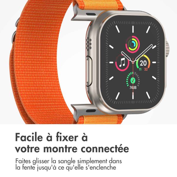 imoshion Bracelet en nylon Alpine Apple Watch Series 1 t/m 9 / SE (38/40/41 mm) | Series 10 / 11 (42 mm) - Orange