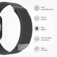 imoshion Bracelet magnétique milanais Apple Watch Series 1 á 9 / SE (38/40/41 mm) | Series 10 (42 mm) - Taille M - Space Gray