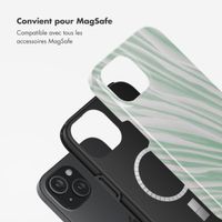 Selencia Coque arrière Vivid avec MagSafe Apple iPhone 15 - Nature Grayed Jade