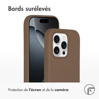 Accezz Coque Liquid Silicone avec MagSafe iPhone 16 Pro Max - Light Brown