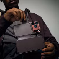 Decoded Portefeuille détachable 2 en 1 en cuir MagSafe Apple iPhone 17 Pro - Noir