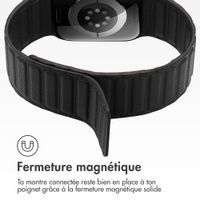 Accezz Bracelet en cuir véritable magnétique Apple Watch | 44/45/46/49 mm - Noir