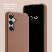 Selencia Coque avec dragonne de luxe Samsung Galaxy S23 FE - Marron