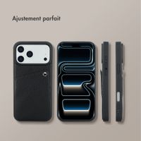 Selencia Coque Riva avec porte-cartes Apple iPhone 17 Pro Max - Noir