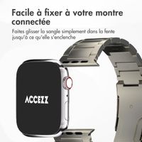 Accezz Bracelet en acier Titane mat Apple Watch Series 1 t/m 9 / SE (38/40/41 mm) | Series 10 / 11 (42 mm) - Titanium