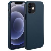 Accezz Coque arrière en cuir avec MagSafe Apple iPhone 12 (Pro) - Nightfall Blue